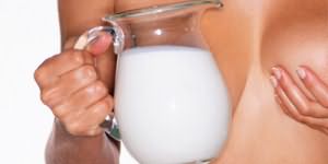 сцеживать грудное молоко во сне